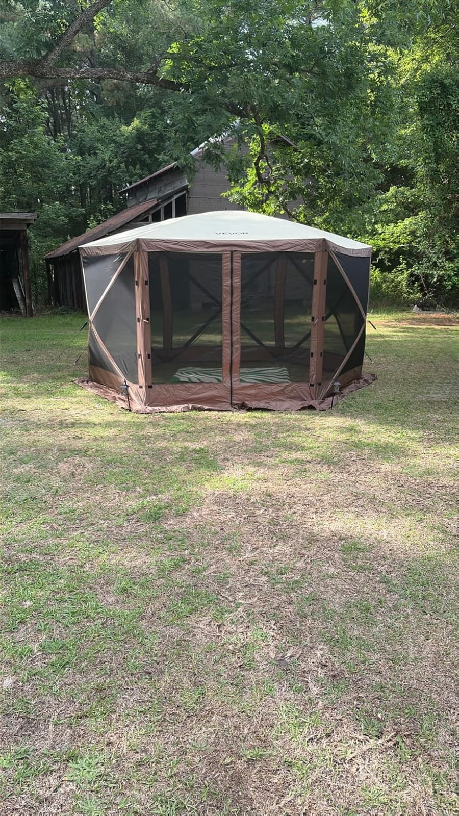 VEVOR Pop Up Gazebo Screen Tent 6 Sided Canopy Sun Shelter with 6 Removable Privacy Wind Cloths & Mesh Windows, 10x10FT Quick Set Screen Tent with Mosquito Netting, Army Green | For Patio Lawn, Outdoor Canopy with Mosquito Netting, 6 Removable Privacy Wind Cloths & Mesh Windows, Quick Set, Army Green customer photo 2