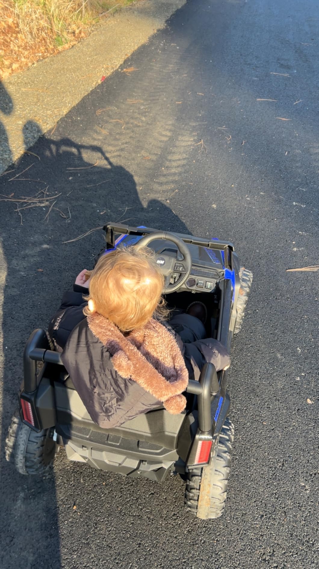 12V Electric Car for Kids, Ride on Toys with Remote Control, Toddlers UTV customer photo 1