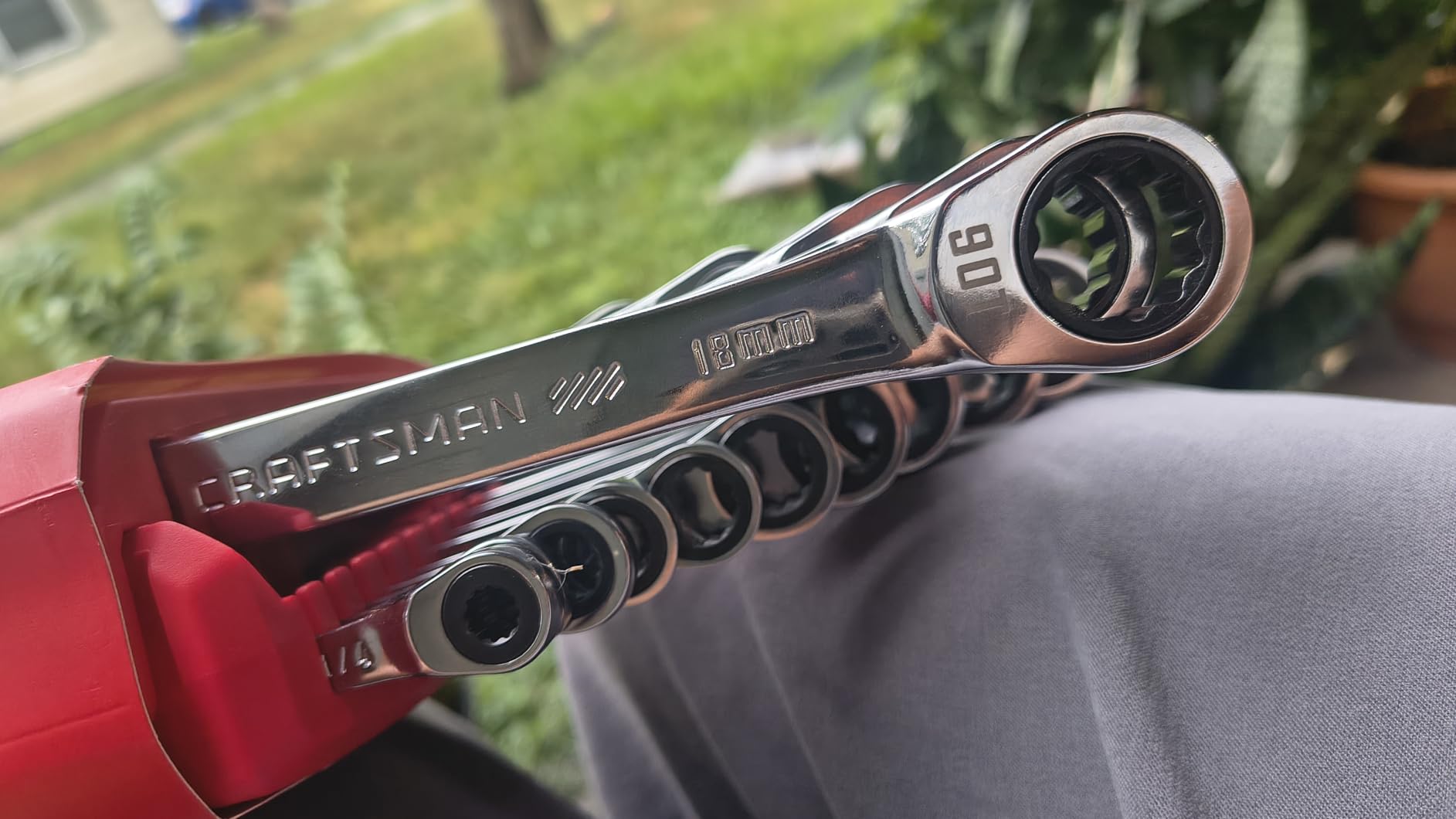 CRAFTSMAN Ratchet Wrenches Set, 20 Pc, 90 Tooth SAE/Metric Ratcheting Wrench Set with Case, 4 Degree Arc Swing (CMMT87220) customer photo 2