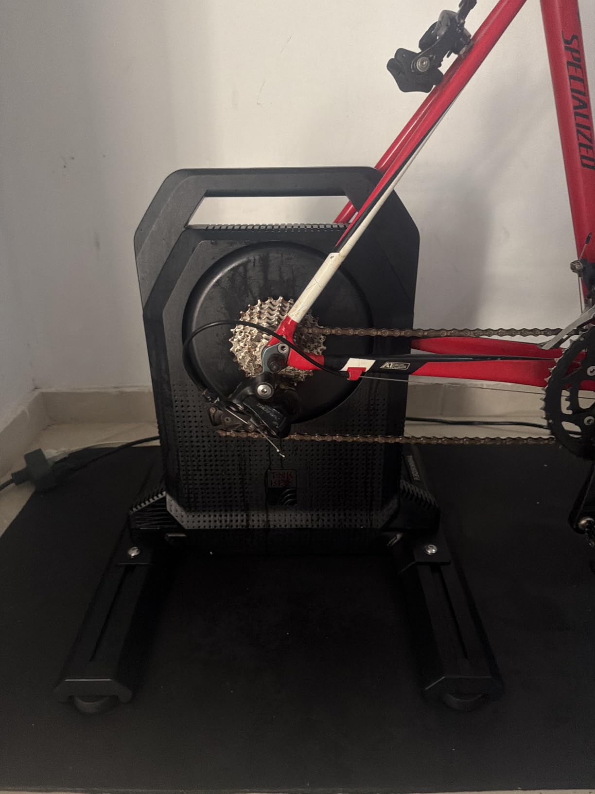 ThinkRider XXPRO Smart Bike Trainer,2500W,25% Gradient,ANT + & BLE customer photo 2
