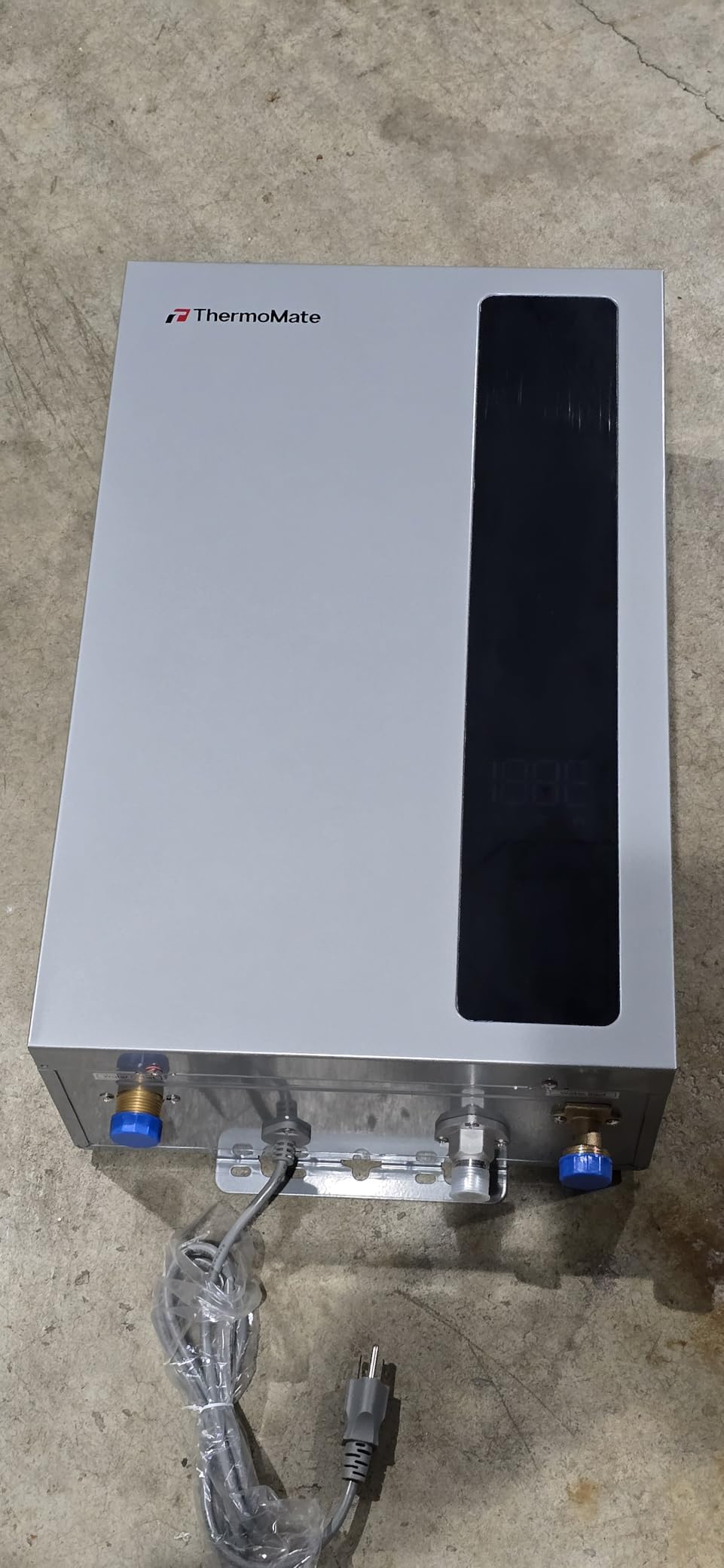 ThermoMate Natural Gas Tankless Water Heater, Up to 3.06 GPM 75,000 BTU customer photo 1
