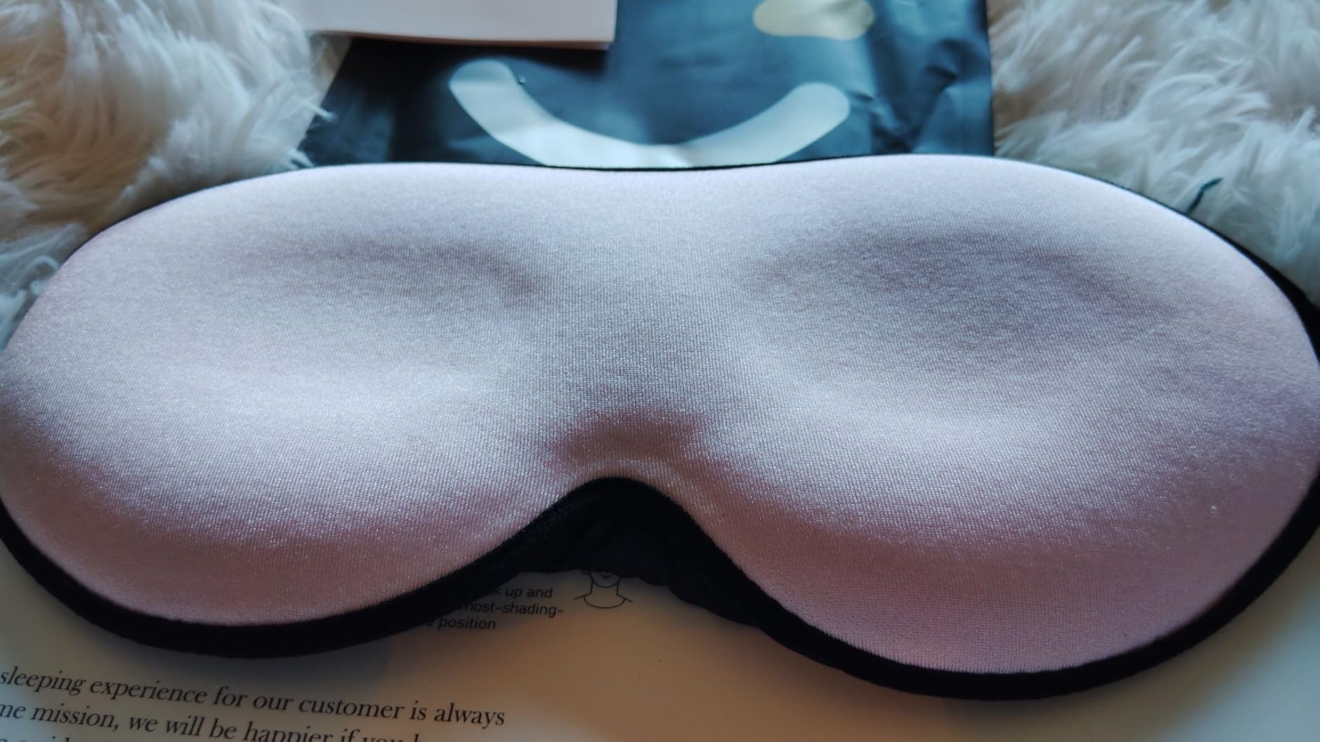 MABAO Weighted Sleep Mask, 100% Blackout Blindfold for Sleeping, Black customer photo 1
