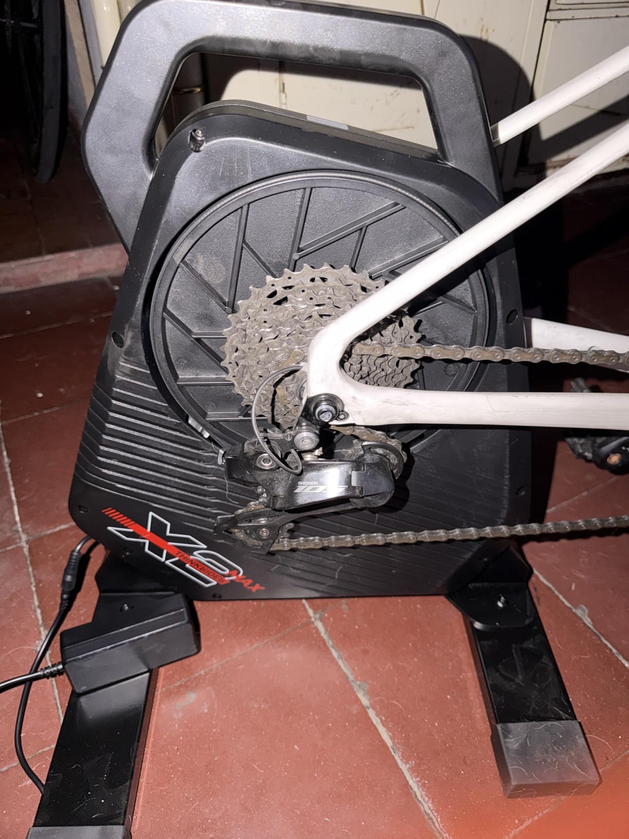 ThinkRider X2Max Smart Bike Trainer,2000w,Simulates 18% Slope,ANT + & BLE customer photo 2