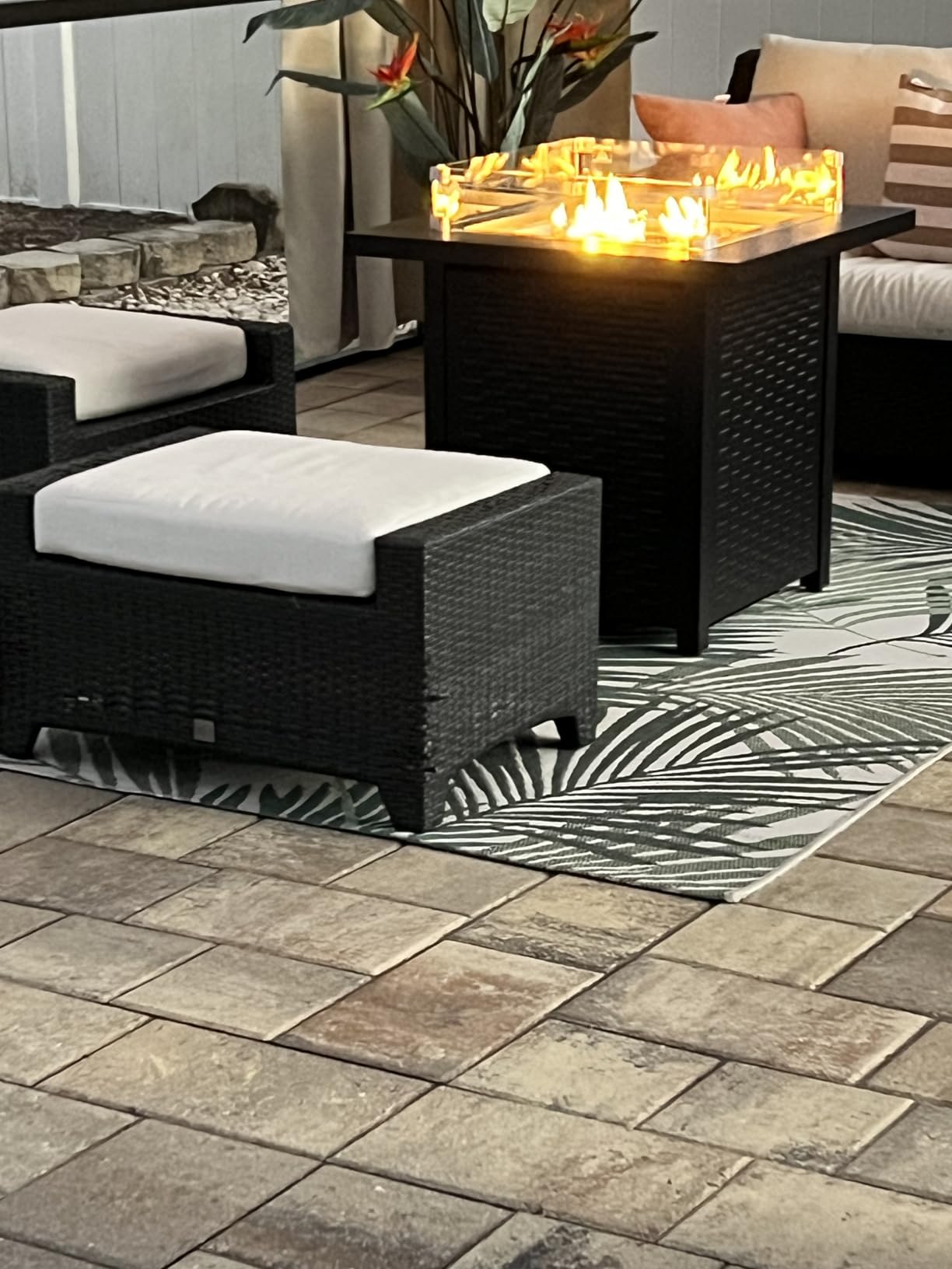Ciays 43″ Fire Pit Table with Glass Beads & Lid, CSA-Certified Gas Fire Pit with Cup Holders, Hanging Shelf & Nylon Cover, Large Outdoor Fire Pit for Patio/Porch/Deck, 60,000 BTU Heat Output, CIFPT9B customer photo 1