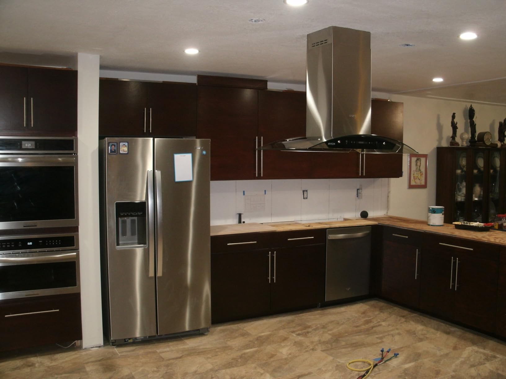 IKTCH 36-Inch Island Mount Range Hood, 900 CFM Ducted, Stainless Steel & Tempered Glass, Gesture Sensing & Touch Control, 4-Speed Fan customer photo 2