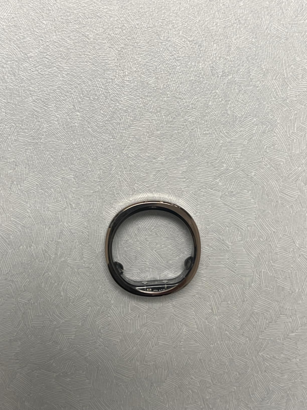 RingConn Gen 2 Air Ultra-Thin Smart Ring(Size 8, Dune Gold) customer photo 2