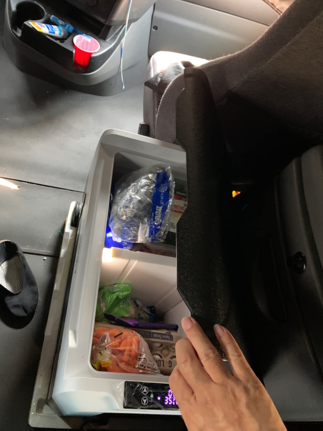 EUHOMY 11QT 12 Volt Refrigerator, Portable Car Fridge with App Control customer photo 1