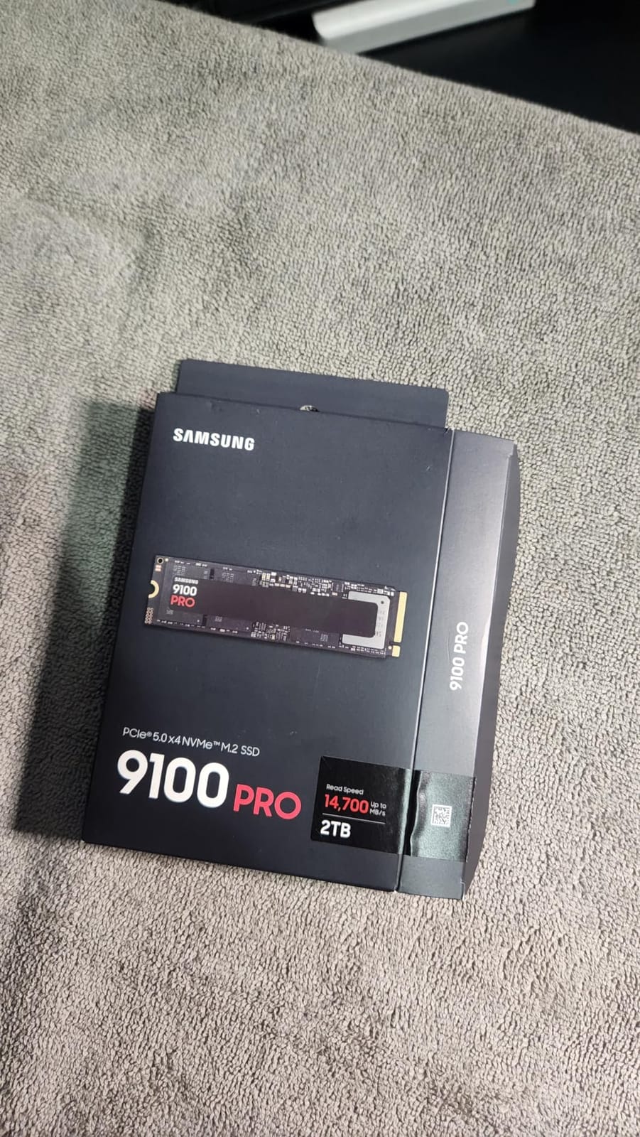 Samsung SSD 9100 PRO 1TB, PCIe 5.0x4 M.2 2280, Up to 14,700MB/s customer photo 2