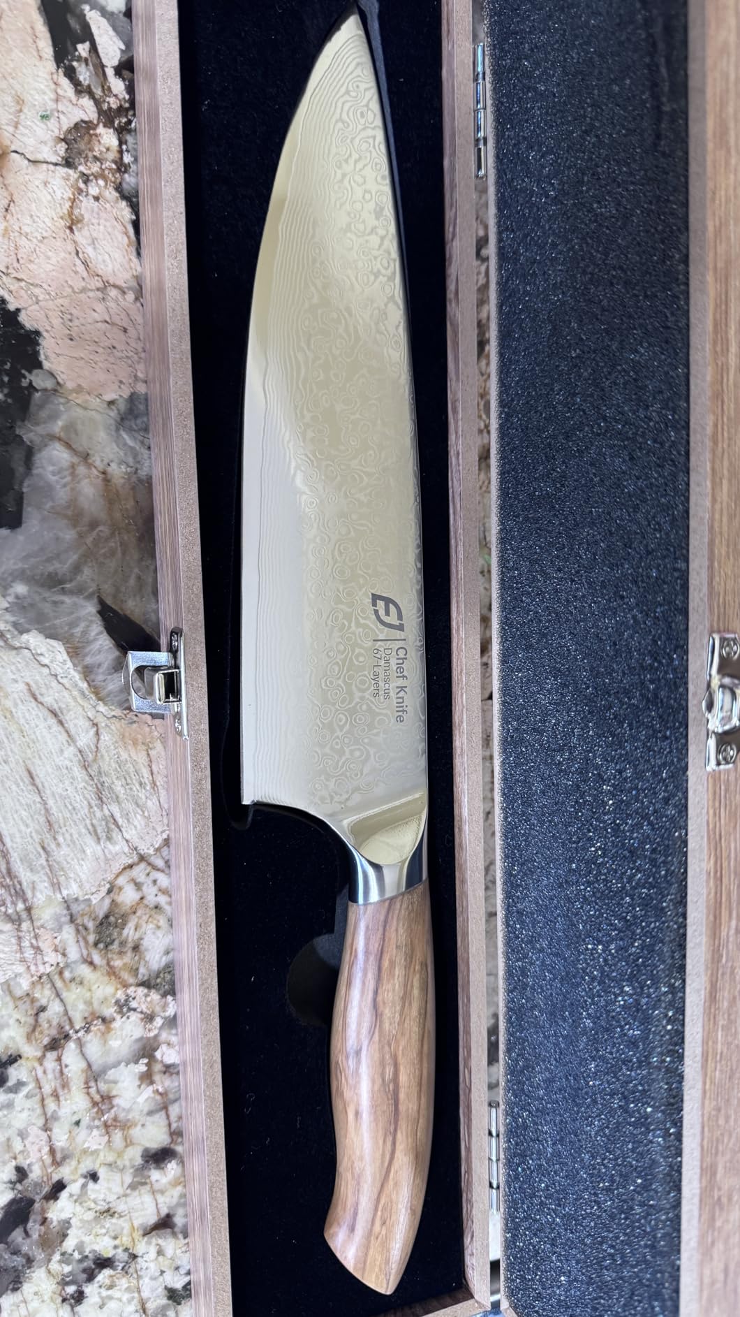 Damascus Chef Knife in Japanese Steel, 67-Layers Damascus Kitchen Knife with Wooden Gift Box and Original Olive Wood Handle, Cooking Knives for Home Kitchen Gift Idea customer photo 2