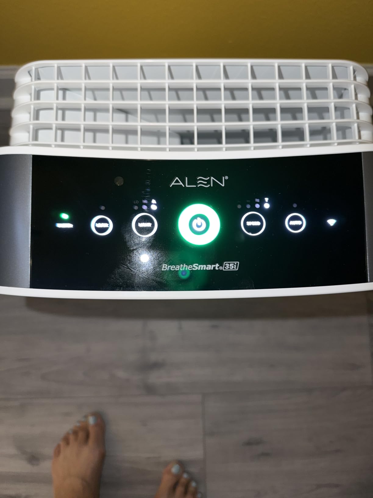 Alen 35i HEPA Air Purifier, Ultimate Filter, Covers 1,400 Sq Ft customer photo 1
