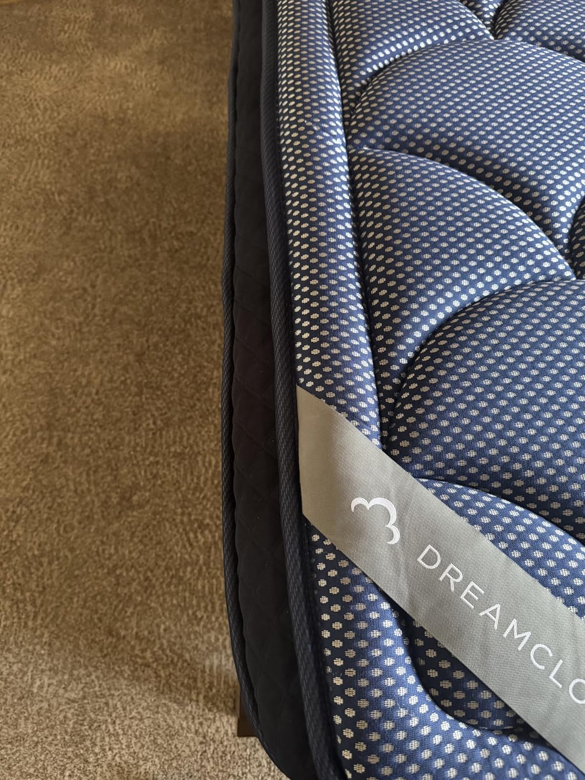 DreamCloud Luxe 14
