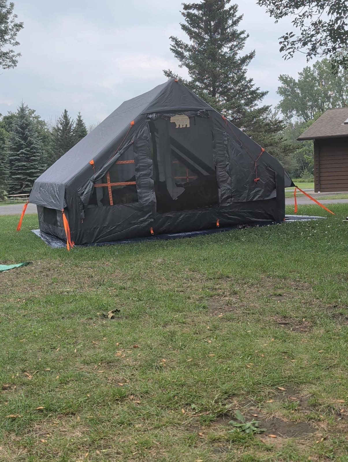 Inflatable Camping Tent 2/4/6 Person, Fast 5-Min Inflate with Hand Pump, Waterproof UV Resistant PVC Blow Up Glamping Tent with Special Shaped Rainproof Breathable Window for Family Weekend Trip customer photo 1