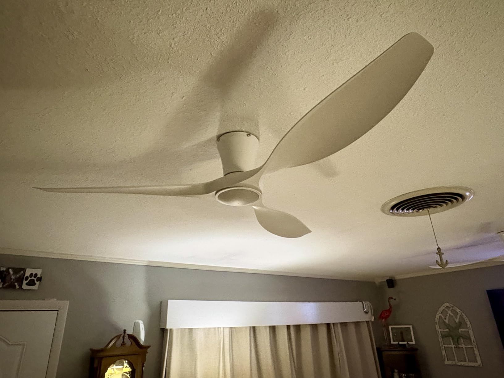 TALOYA 52 inch Smart Ceiling Fan,Low Profile Ceiling Fan with Light and Remote/App Control,Flush Mount, Quiet Reversible Motor for Living Room Bedroom Patio White customer photo 1