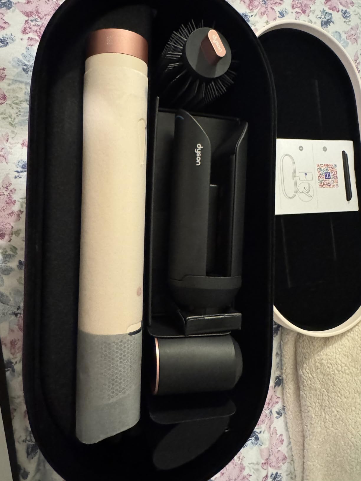 Dyson Airwrap Co-anda2x™ Multi-Styler and Dryer customer photo 2