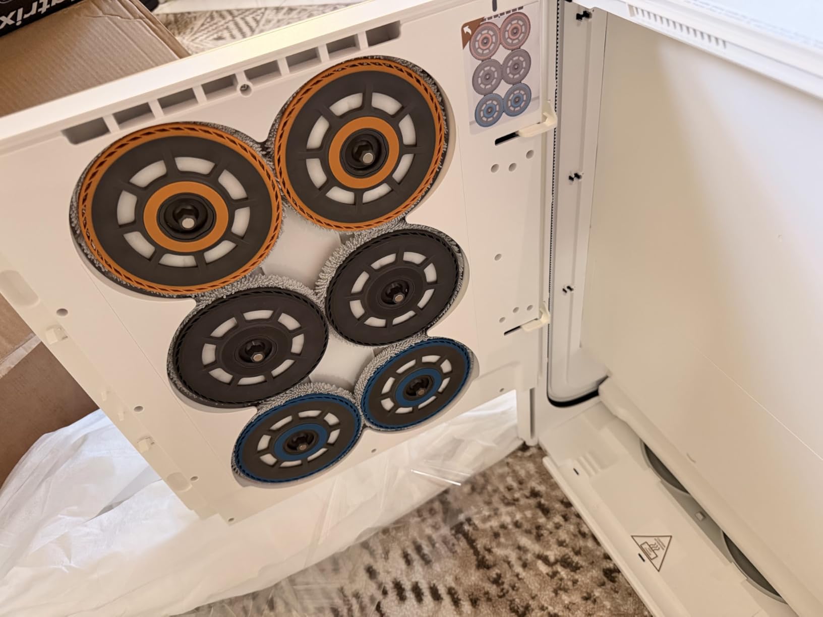 dreame Matrix10 Ultra Robot Vacuum with LDS 240+ Obstacle Avoidance customer photo 2