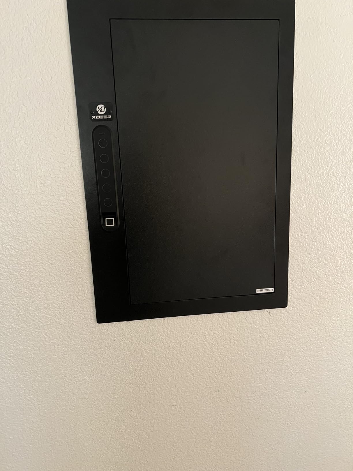 XDeer Quick Access Biometric Wall Safe, Hidden In-Wall Security Safe customer photo 1
