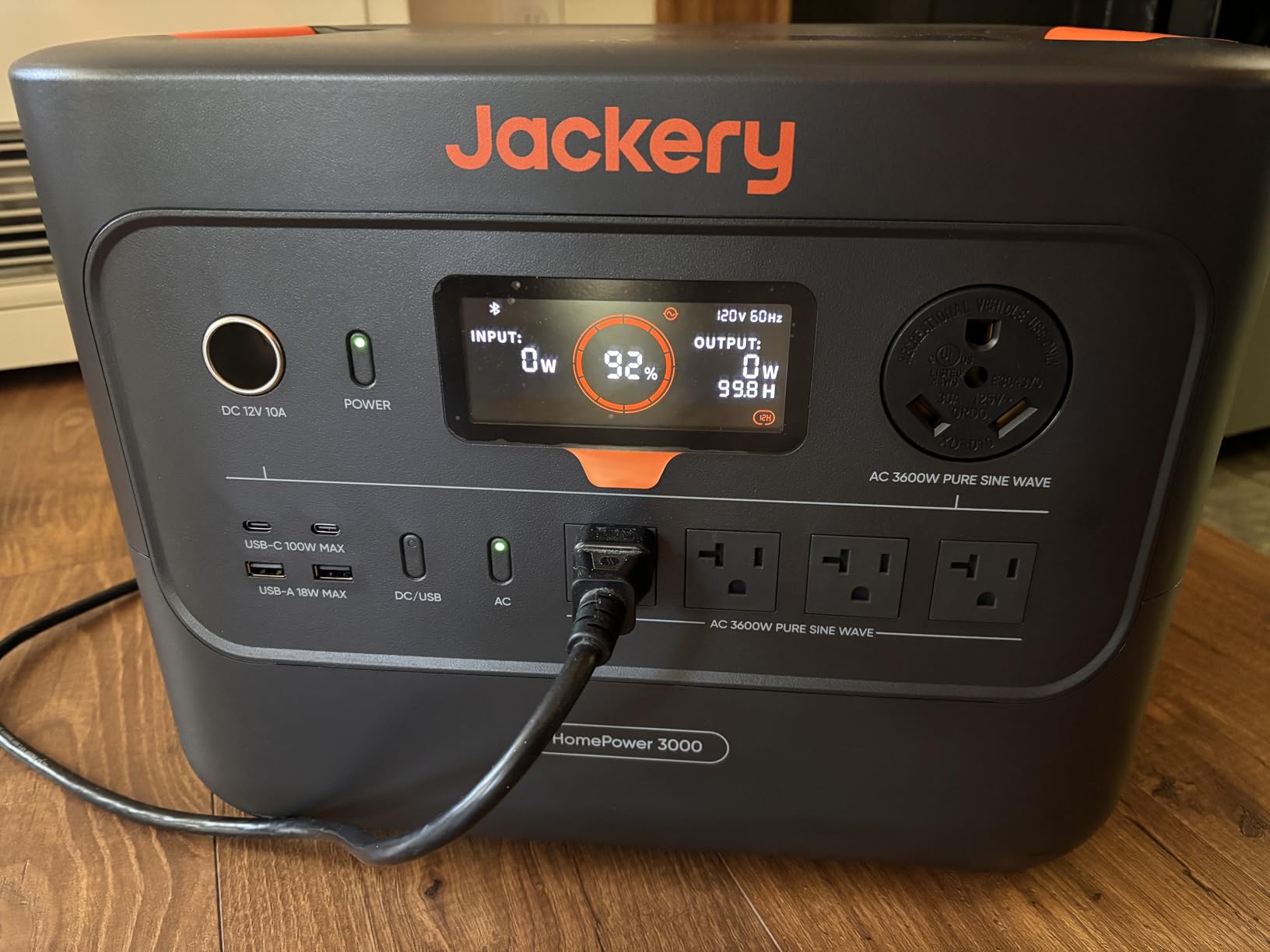 Jackery HomePower 3000 Portable Power Station, 3072Wh, 3600W AC Output customer photo 2