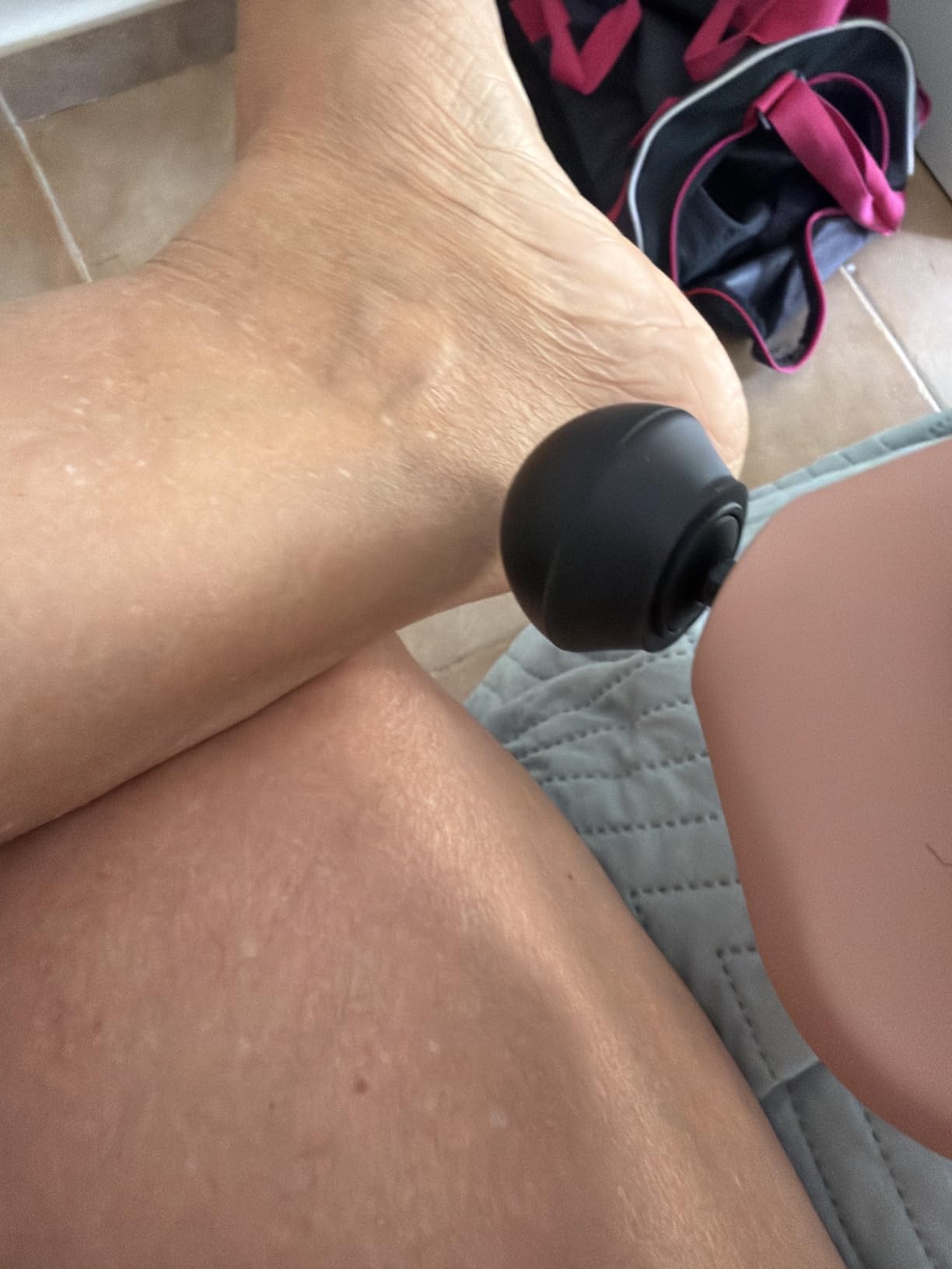 TheraGun Therabody Mini 2nd Gen Massage Gun | Travel Essential, Gray customer photo 2