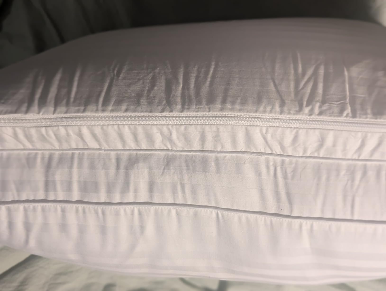 Lunderg Parkin CPAP Pillow for Side & Back Sleepers - Down Alternative customer photo 2