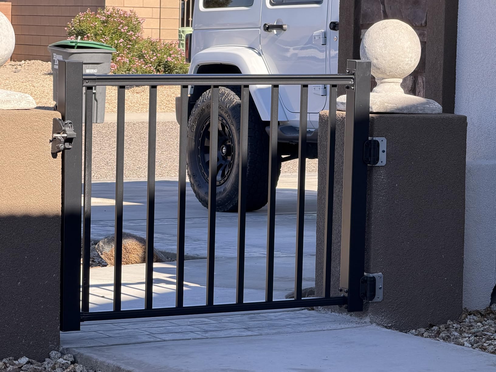 Egadis 36in x 4ft Aluminum Deck Gate, ASTM E985, for Deck, Patio & Porch customer photo 1