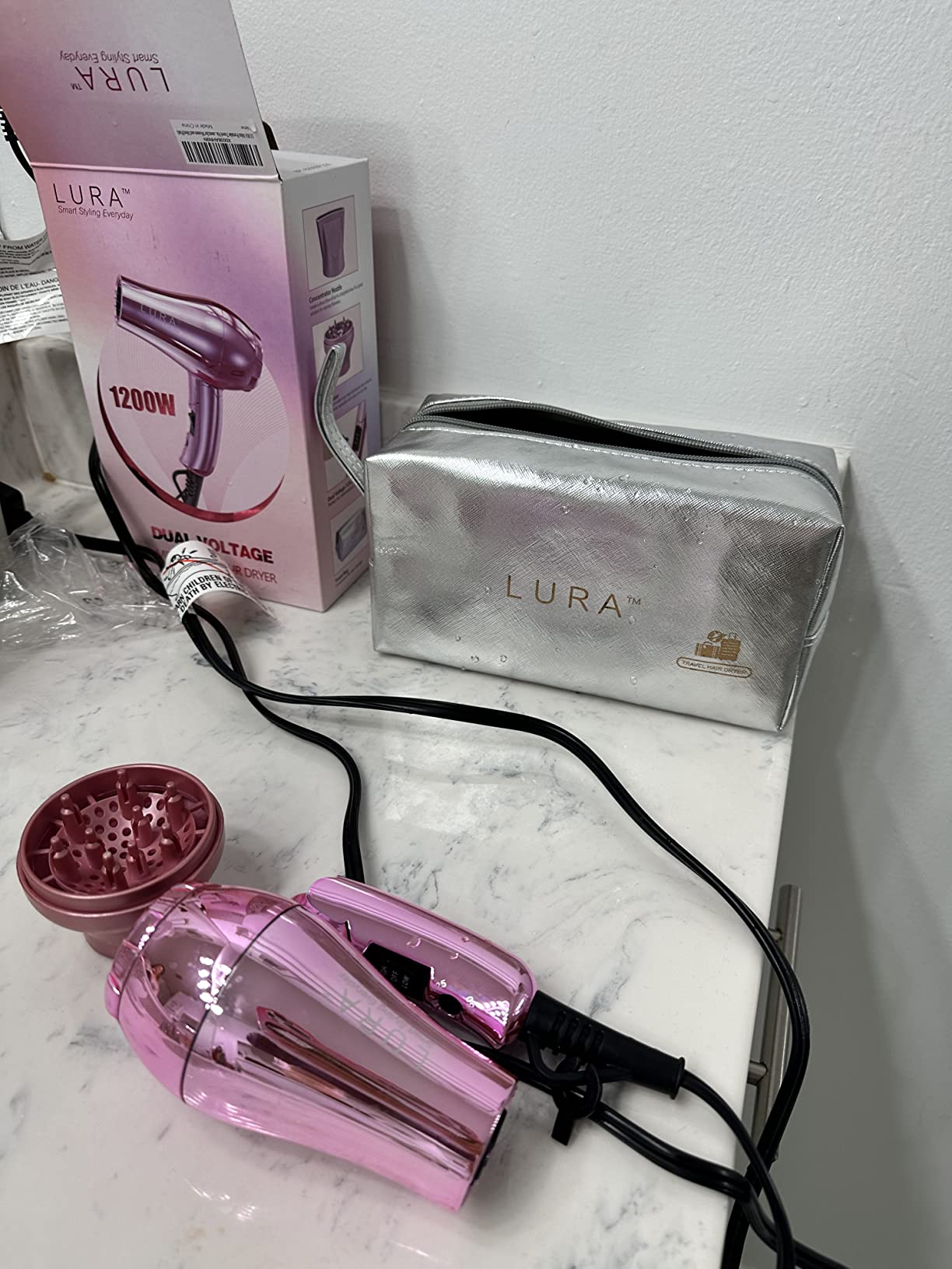 Small Auto Dual Voltage Travel Hair Dryer Foldable with Diffuser for Women customer photo 1
