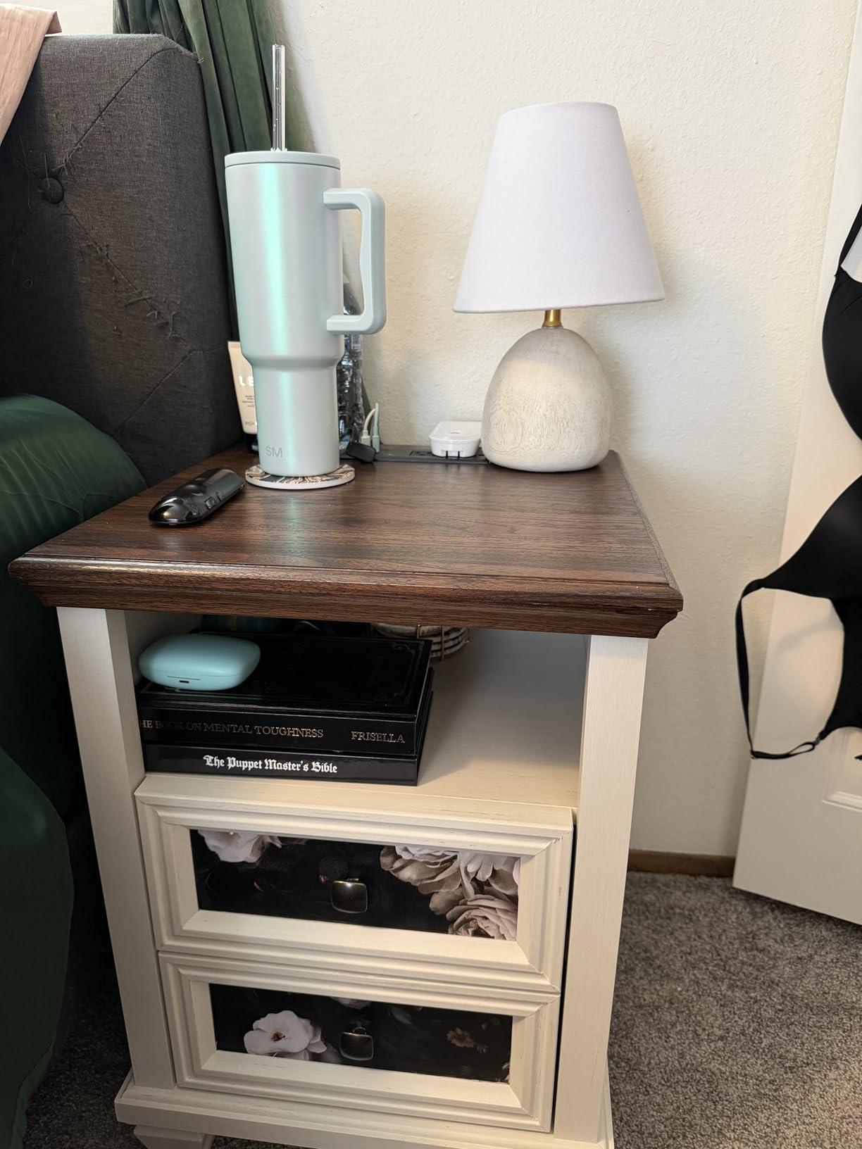 SAVOR LIFE Farmhouse Dresser and Nightstand Sets 4 Piece, White | Bedroom Furniture Set with 2 Charging Nightstands & 5-Drawer Chest & 7-Drawer Chest, Thickened Top & Square Legs customer photo 2