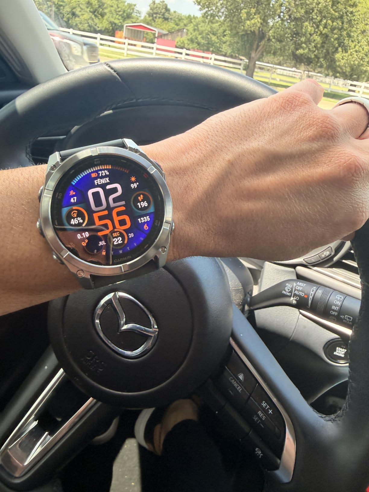 Garmin fēnix® 8 Pro, 51mm, Sapphire, DLC Titanium, Black/Pebble Gray customer photo 2