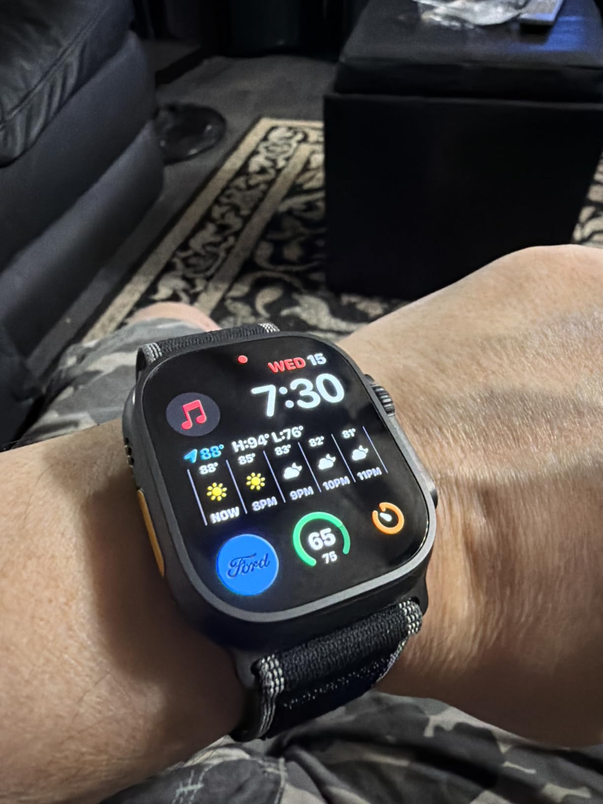Apple Watch Ultra 3 [GPS + Cellular 49mm] Running & Multisport Smartwatch w/Rugged Titanium Case w/Black Titanium Milanese Loop - L. Satellite Communications, Advanced Health & Fitness Tracking customer photo 2