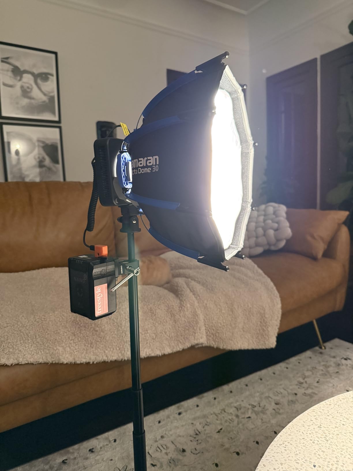 amaran Ray 120c RGB Video Light,120W Portable Studio Light IP54 customer photo 1
