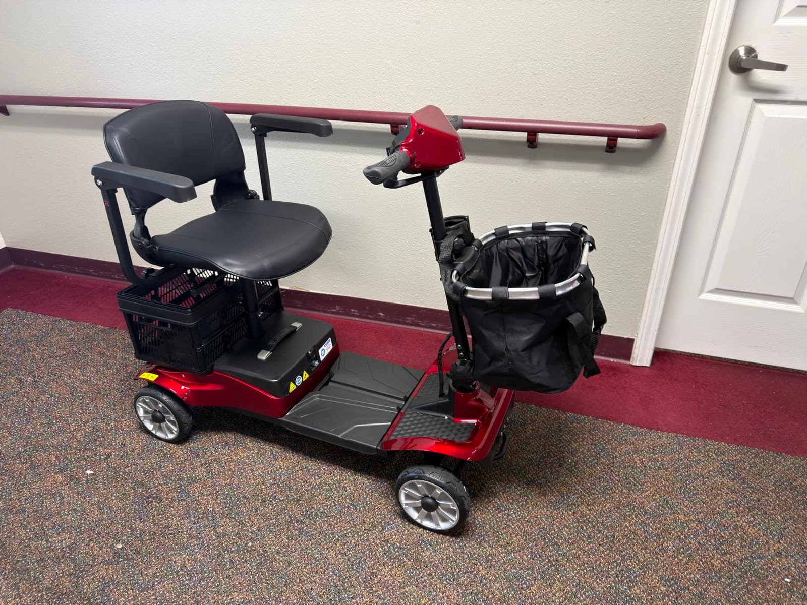 Foldable 4-Wheel Mobility Scooter for Adults – Portable Motorized Scooter with 330 lbs Capacity, Detachable Battery, Dual Baskets, Cup & Phone Holder, Blue customer photo 2
