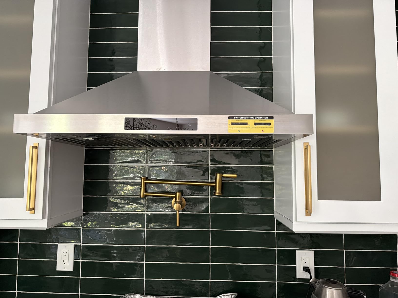 36 inch Range Hood Wall Mount, 1200 CFM Stainless Steel Stove Vent Hoods customer photo 1
