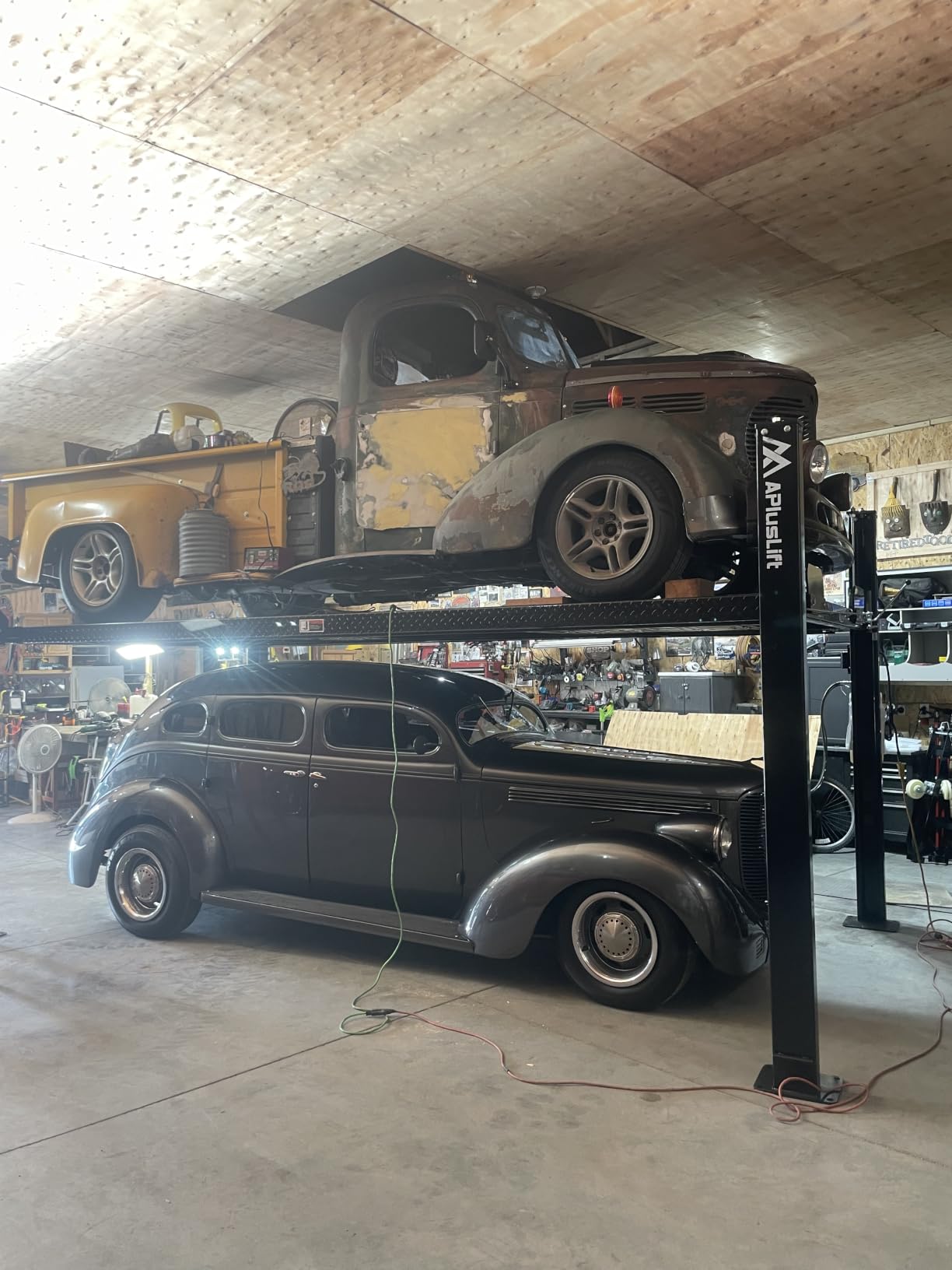 APlusLift 9H-XLT 9000LB Extra Long & Wide 4-Post Car Lift 3 Year Warranty customer photo 1