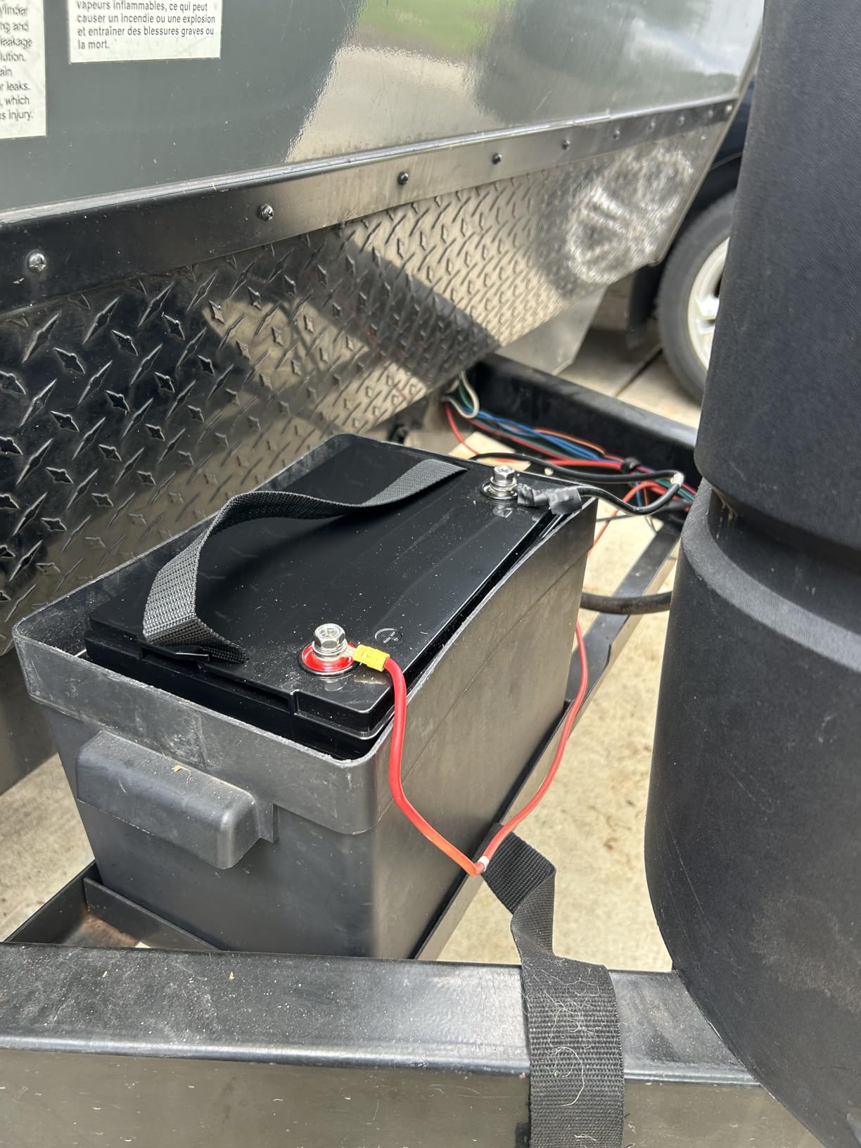HumsiENK 12V 100Ah LiFePO4 Lithium Battery with Bluetooth (Group 24) 1280Wh customer photo 2