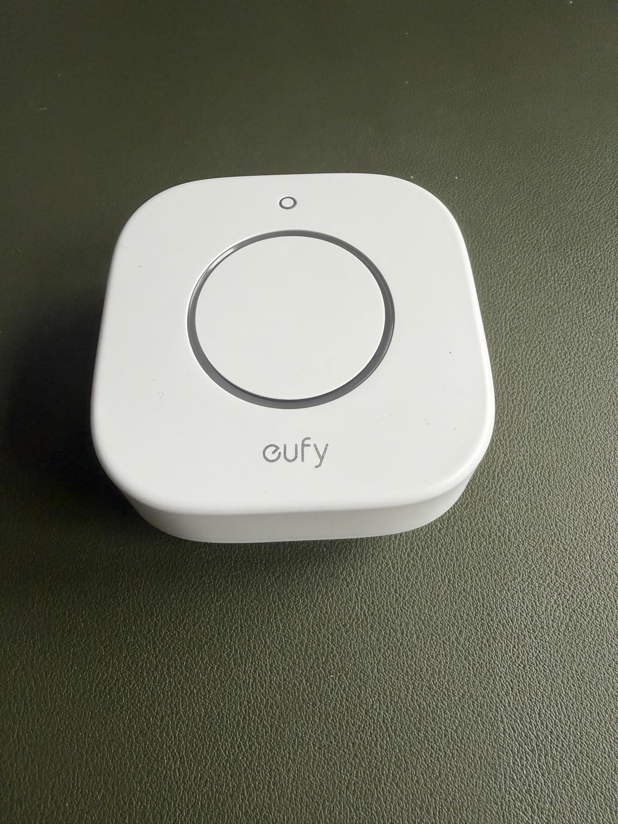 eufy Indoor Siren E20, 110dB Alarm Siren, Flexible Installation Options customer photo 2