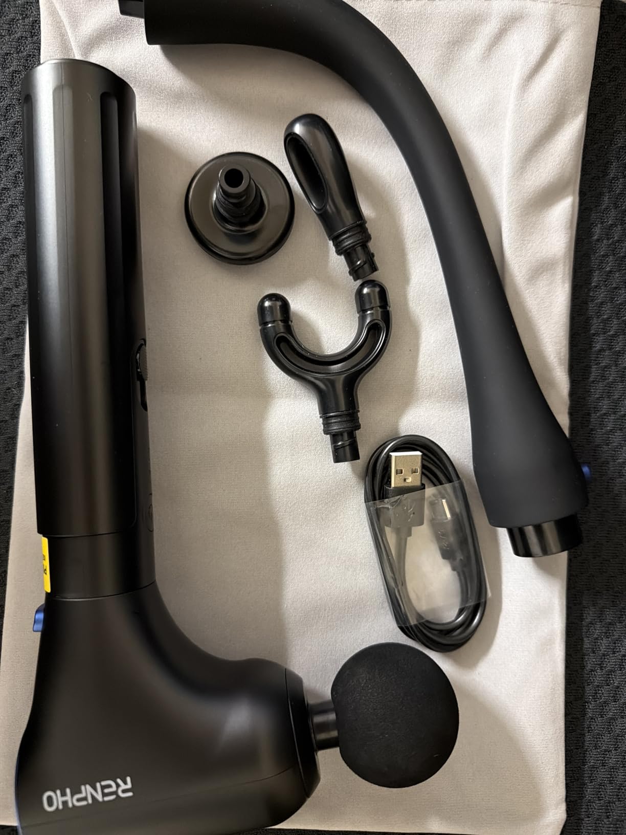 RENPHO Reach Curve Massage Gun with Extension Handle, 4-in-1 Massager customer photo 1