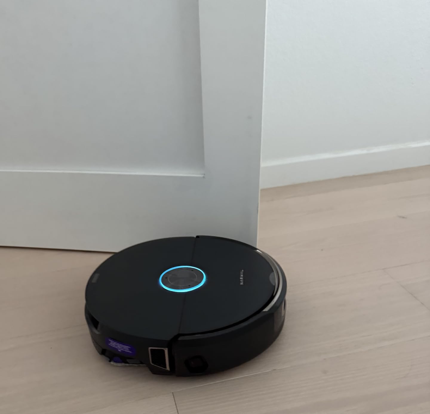 NARWAL Flow 2 Robot Vacuum and Mop Combo, 31000Pa, FlowWash Mop, Black customer photo 1