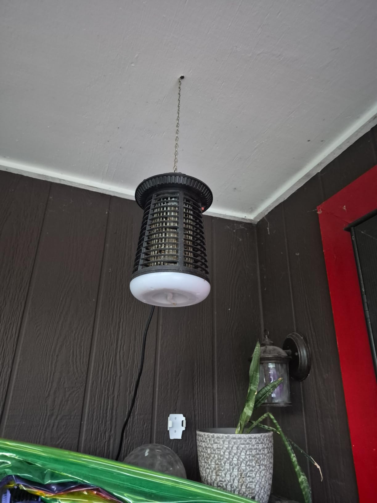 Bug Zapper Outdoor/Indoor,Mosquito Zapper 4200V High Powered Waterproof Electronic Mosquito Killer,15W UVA Mosquito Lamp Bulb,Fly Traps Patio Insects Killer (Black and White) (Dark Black) customer photo 2