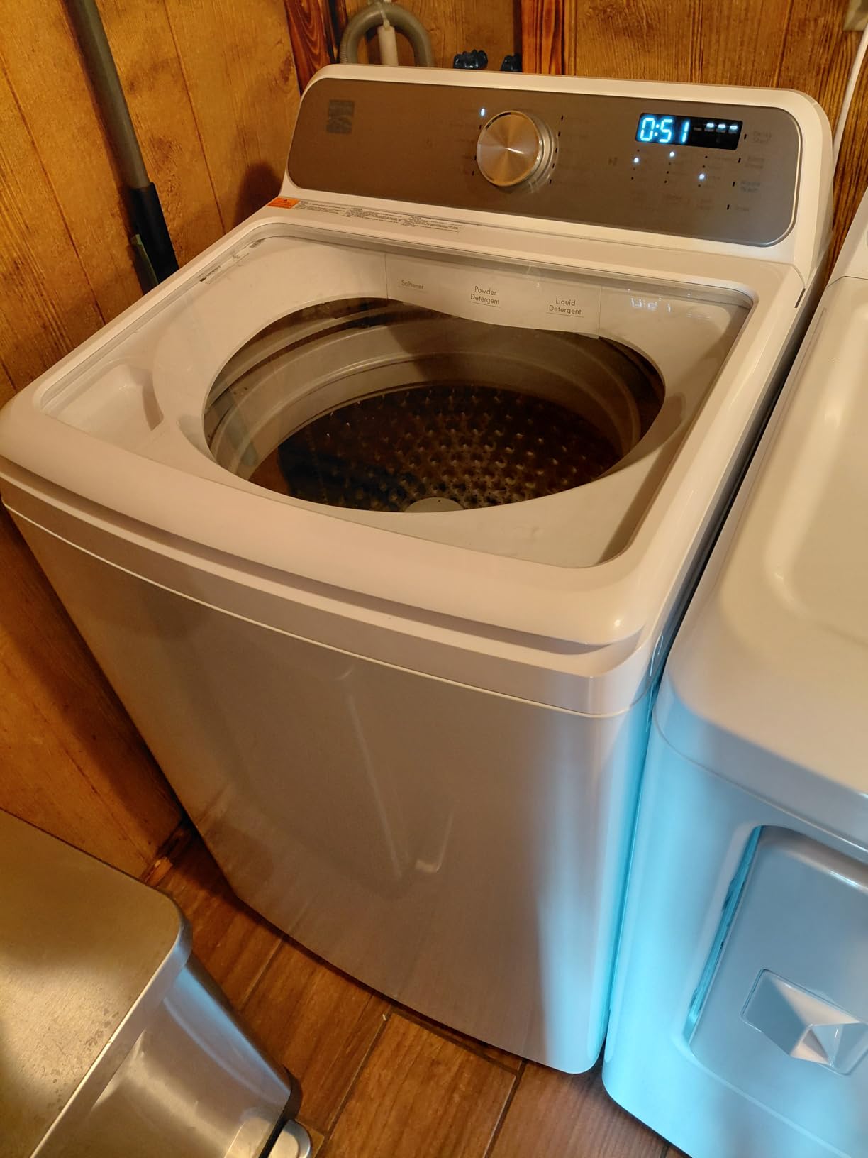 Kenmore 4.1 cu. ft. Top Load Washer with Triple Action Agitator - White customer photo 1