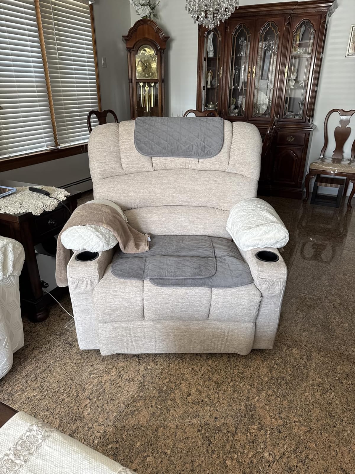 MCombo Large Power Lift Recliner Chair for Tall Elderly, 7099 customer photo 2