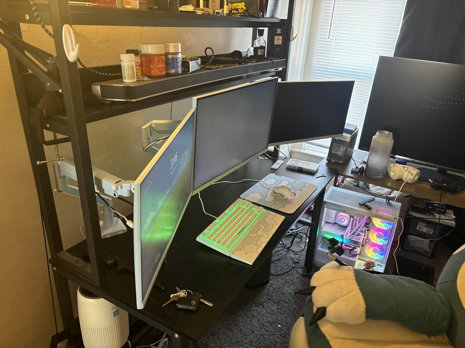 Pixio PX27UM Mini LED White 27 inch Dual Mode UHD 4K 160Hz/FHD 1920x1080 320Hz Fast IPS Panel 1ms GTG Response Time Gaming Monitor with Adaptive Sync HDR and Fully Adjustable Stand customer photo 1