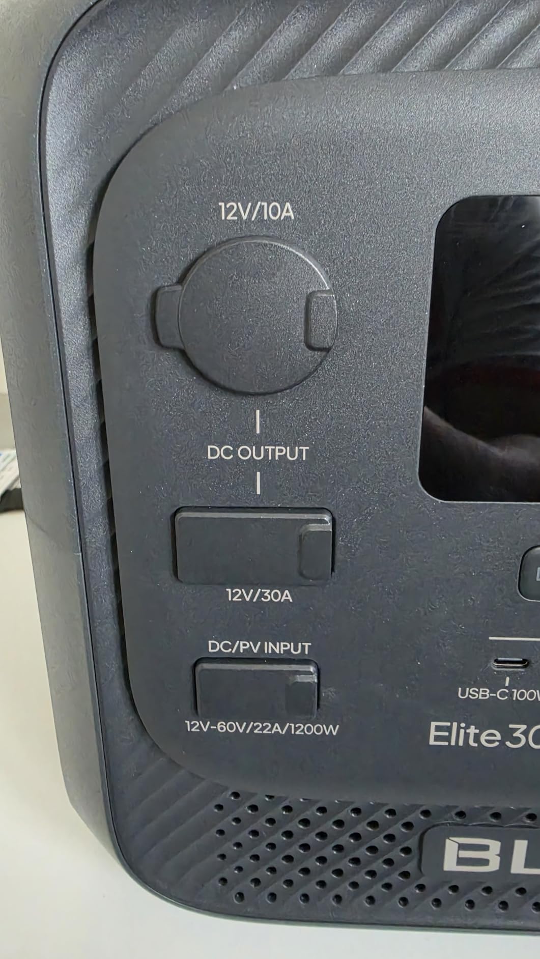 BLUETTI Elite 300 Portable Power Station for RV & Home Backup 3014.4Wh customer photo 1