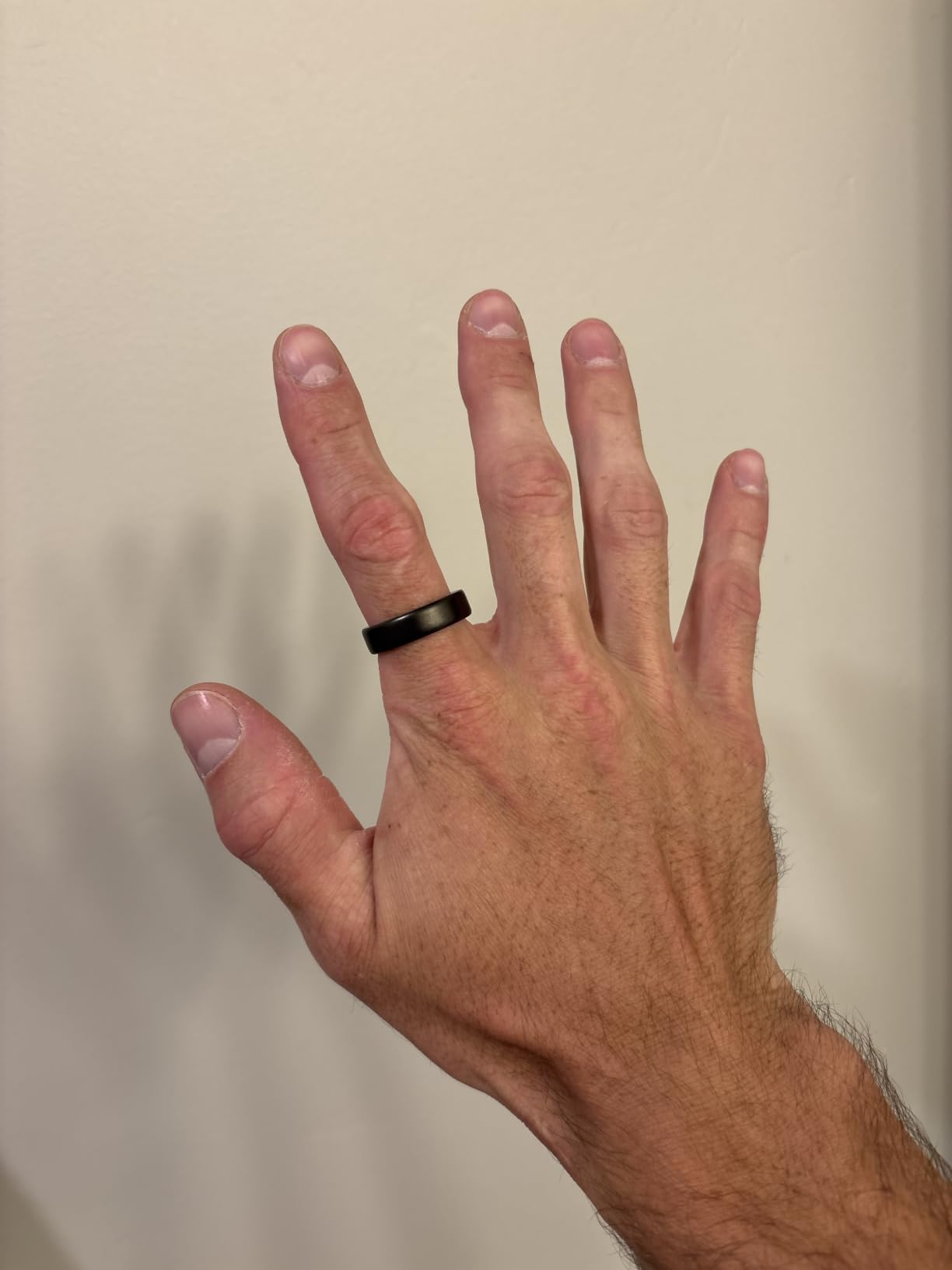 Oura Ring 5 Smart Ring - Silver - Size 10 - Fitness & Sleep Tracker customer photo 2