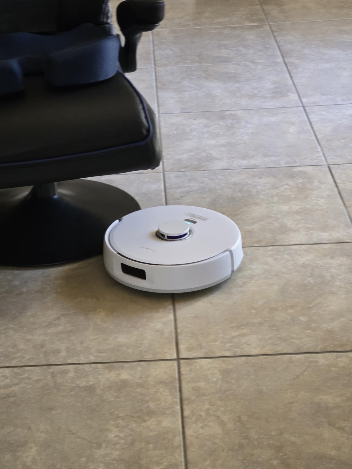 NARWAL Freo Z10 Turbo Robot Vacuum and Mop Combo, 25000Pa, Self Emptying customer photo 1