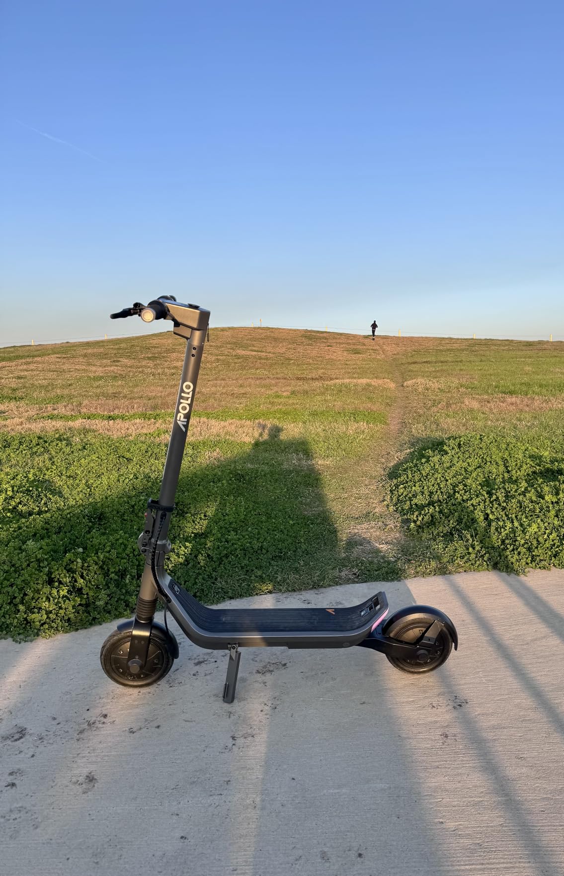Apollo Go/Explore All Terrain Off-Road Electric Scooter for Adults customer photo 2