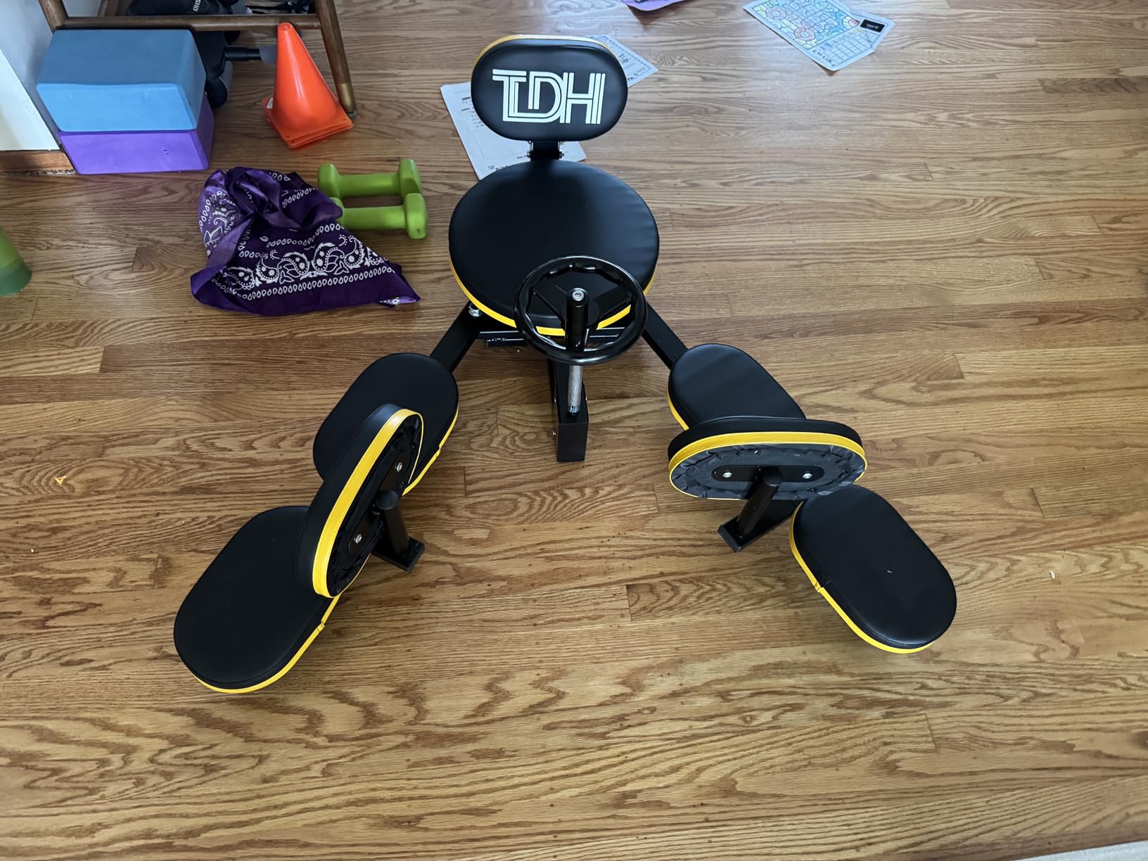 TDH Leg Stretcher, 300LBS Stretcher Machine,210° Adjustable Split Machine customer photo 2