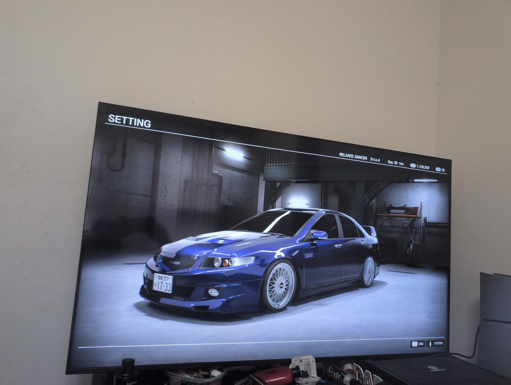 Samsung 85-Inch Class U8000H Series Crystal UHD, 4K, Smart TV, 2026 Model customer photo 2