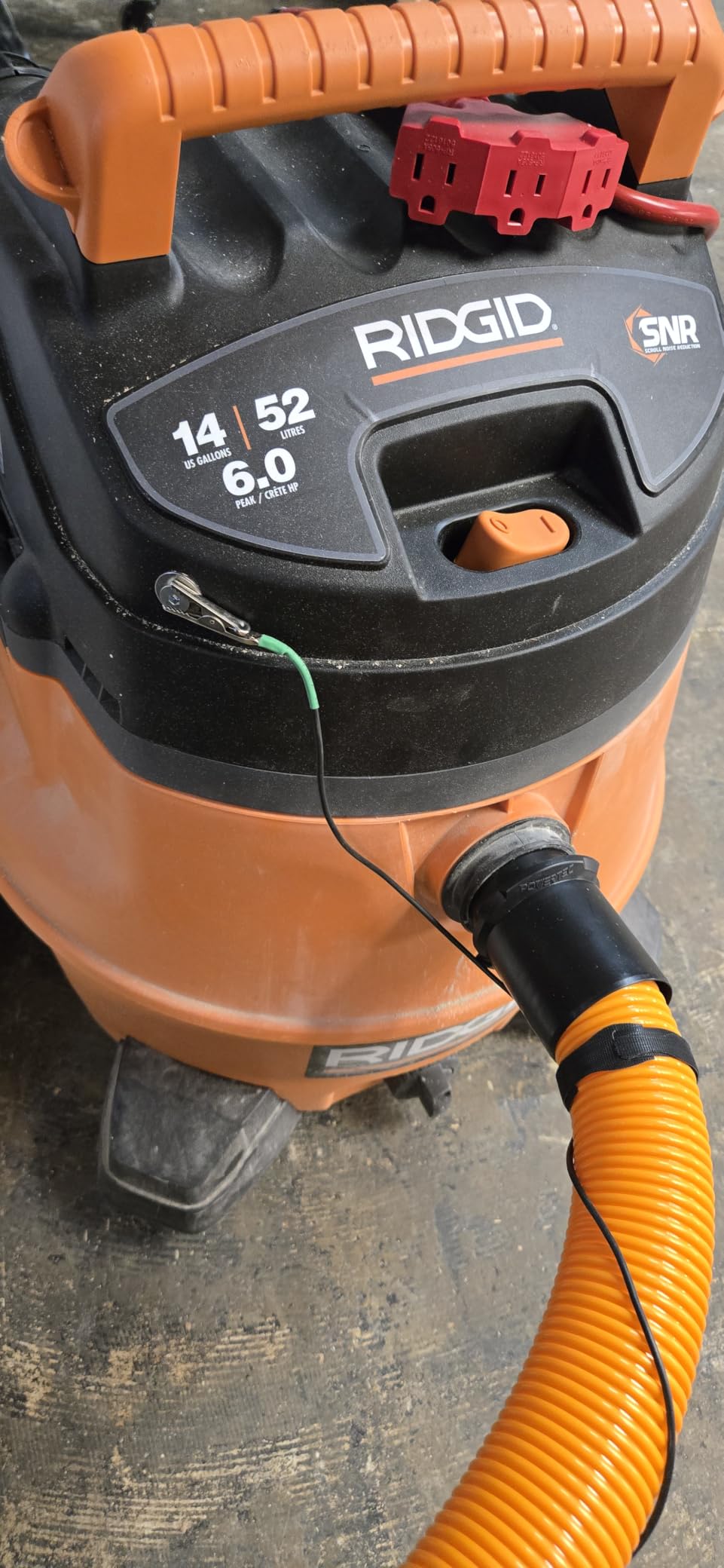 POWERTEC Low Profile Dust Separator for Shop Vac & Dust Collectors, Fits 5 Gallon Buckets, For 2-1/4
