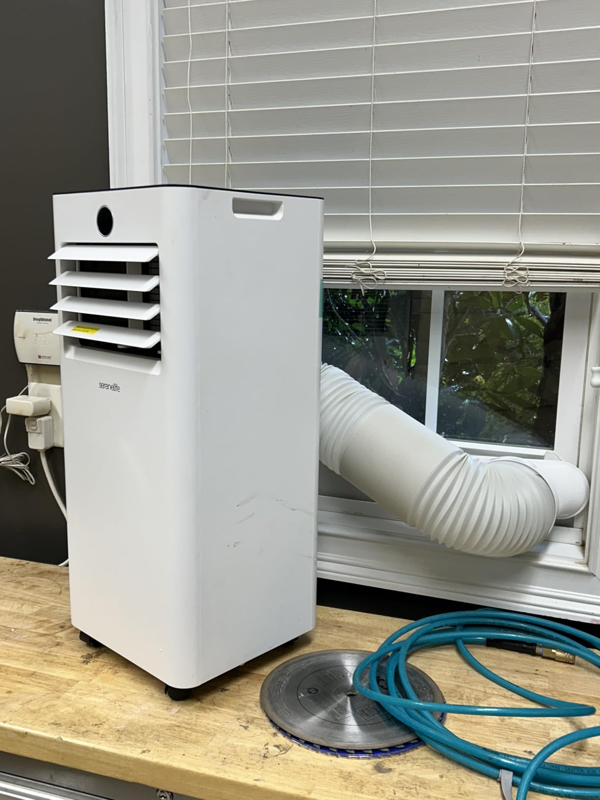 SereneLife Portable AC Unit and Heater, Adjustable Temperature with 12,000 BTU Cooling & Heating, Smart Wi-Fi Control, Dehumidifier & Fan Modes, Portable AC Units for Rooms, Window Mount Kit, White customer photo 2