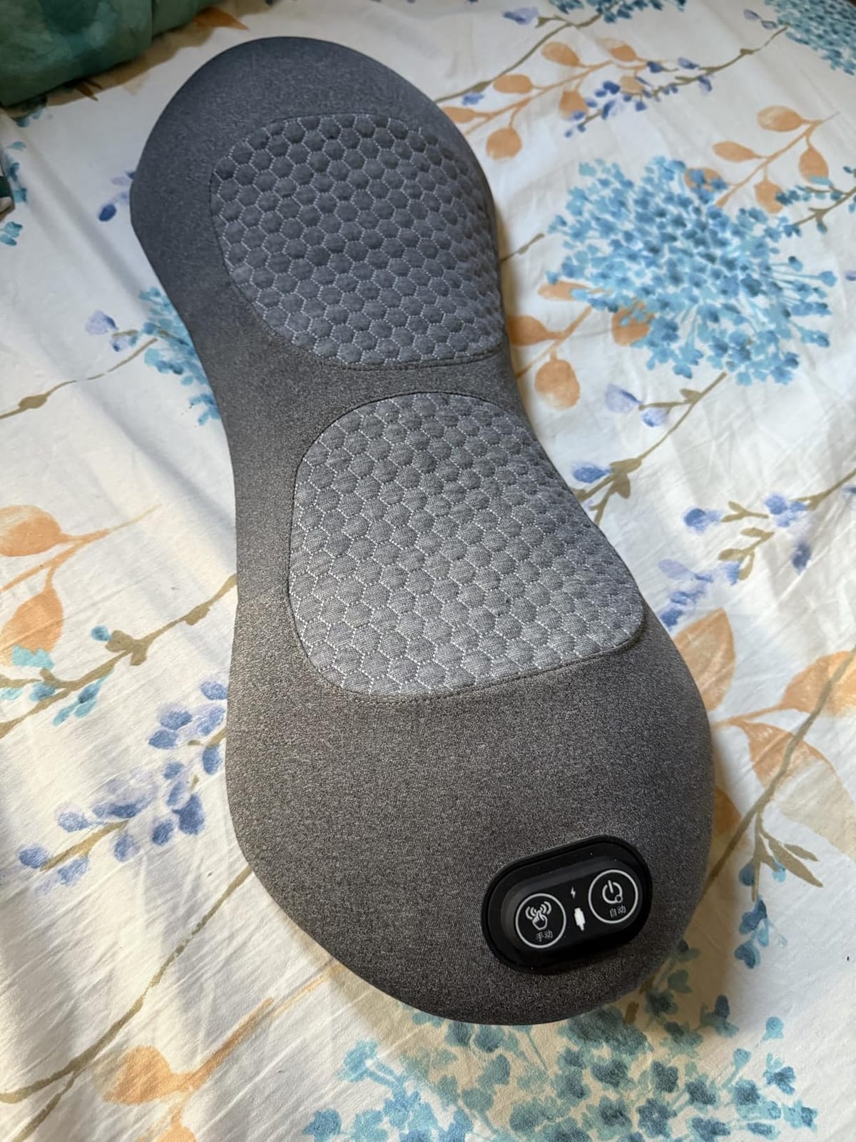 Cordless Lower Back Massager & Lumbar Support Pillow for Sciatica,Black customer photo 1
