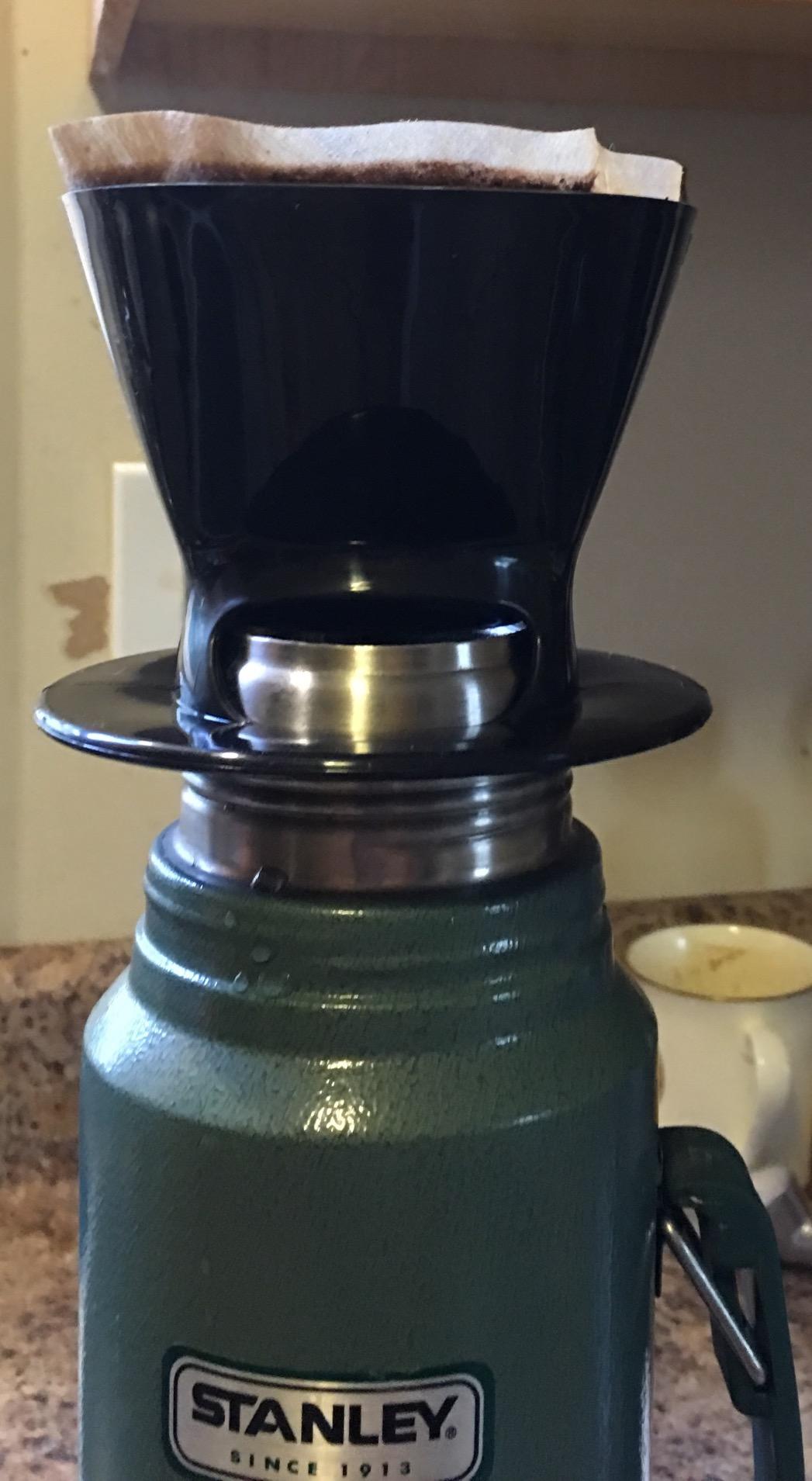 Melitta Filter Coffee Maker, Single Cup Pour-Over Brewer, Black, 1 Count (640007) customer photo 2